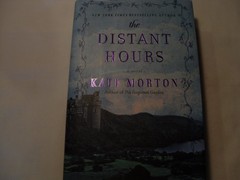The Distant Hours: A Novel – hardcover Morton, Kate