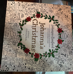 Johanna’s Christmas: A Festive Colouring Book by Johanna Basford (English) Paper