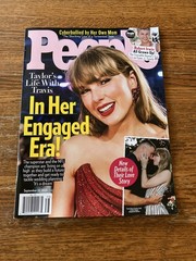 People Magazine September 22, 2025 ~ Taylor Swift In Her Engaged Era! Irwin