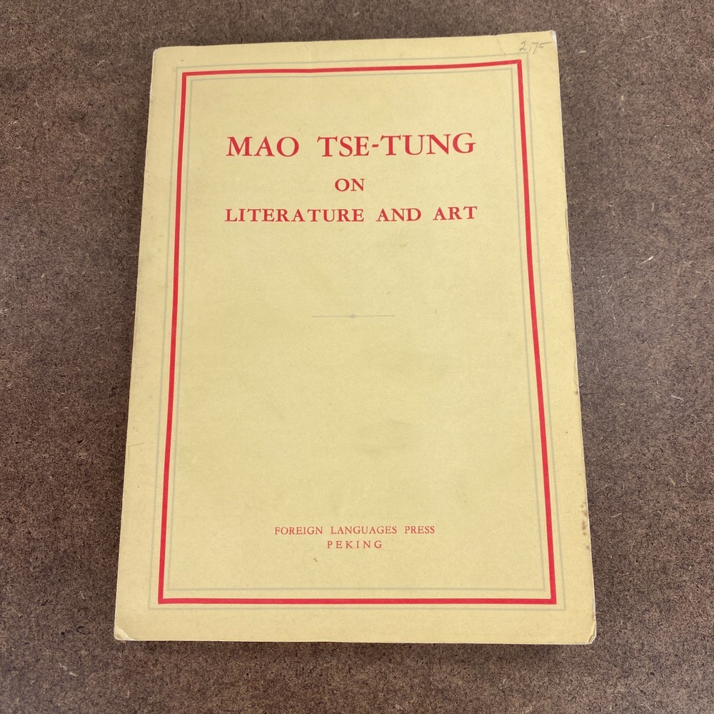 Mao Tse-Tung on Literature and Art 1967 Foreign Languages Press Peking FLP China