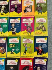 Coles Australia Little Treehouse Books Full Set 1-24 & Rare #9 Mini Books 3.5″