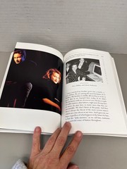 Mulder, It’s Me Gillian Anderson X-Files Biography 1997 Ecw Press Paperback