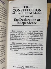 Used 25 UNITED STATES POCKET CONSTITUTION & DECLARATION OF INDEPENDENCE