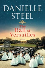The Ball at Versailles: A Novel (Random House Large Print) – Paperback – GOOD