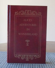 Alice’s Adventures in Wonderland – Avenel Books – Illustrated