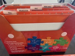 The Trait Crate Grade 4: Picture Books, Model Lessons & Teach Writing Posters