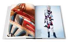 FENDI ROMA (LEGENDS) Illustrated Book in Slipcase RARE