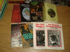 Sherlock Holmes lot of 18 softcovers mystery/Doyle/modern novels ++