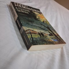 Vintage A Farewell To Arms Ernest Hemingway War Novel Paperback Scribner Library