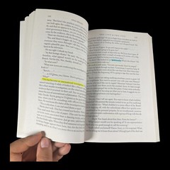 The City & The City (Random House Reader’s Circle) – Paperback –