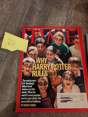 11 Vintage 2000s Music And Movie Celebrity Magazines
