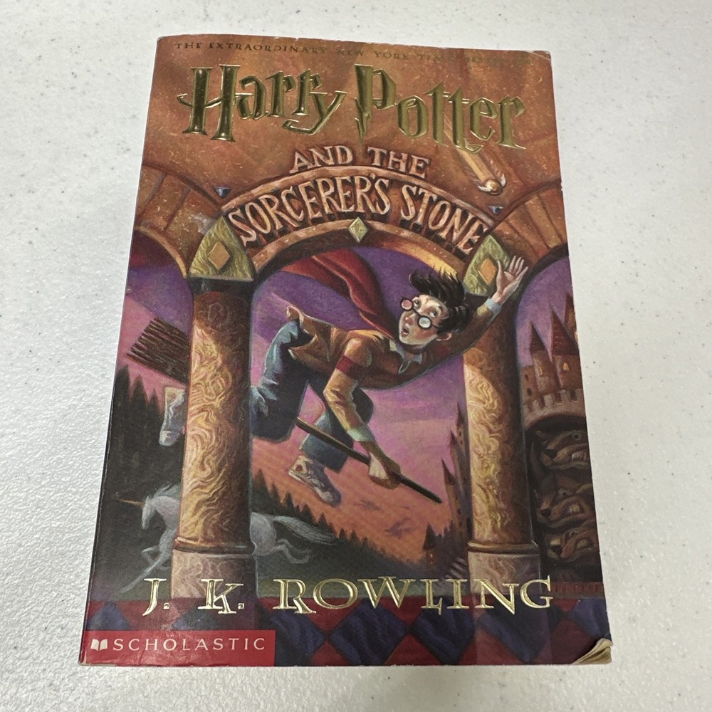 Harry Potter and the Sorcerer’s Stone – Paperback By Rowling, J.K.
