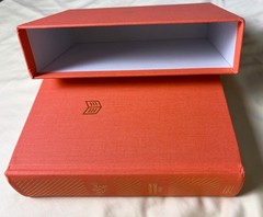 She Reads Truth Bible Holman Christian Standard Bible SlipCase Poppy Linen 2017