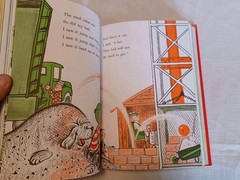 1995 Dr. Seuss The Big Red Book of Beginner Hard Cover 6 Stories Book 344 Pages