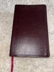 2011 NIV Zondervan Study Bible, Bonded Leather, 9780310437352 Maroon Cover