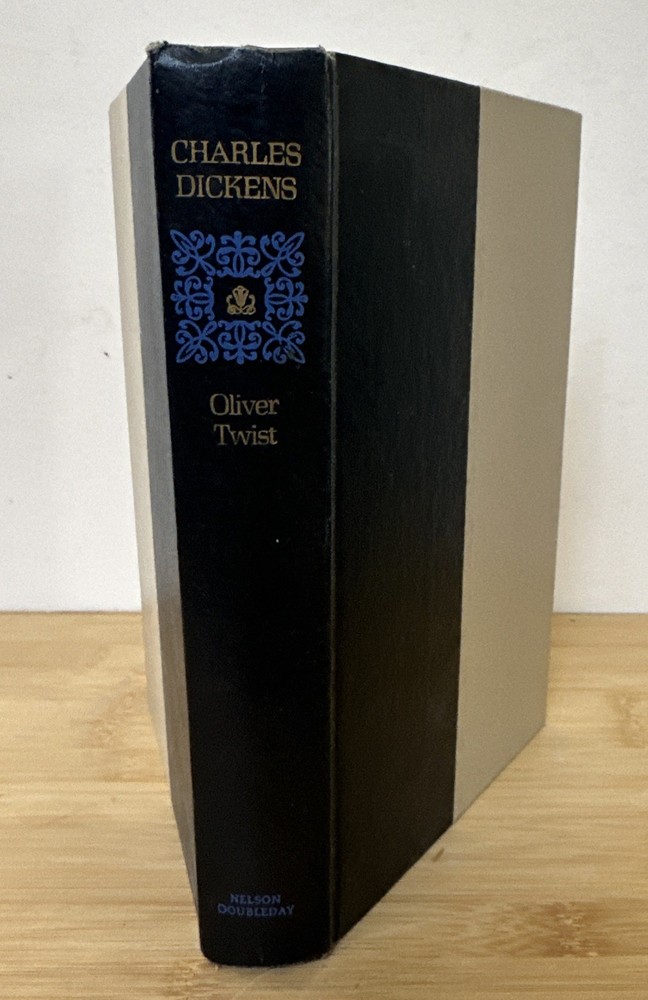 Oliver Twist by Charles Dickens Vintage Hardcover Nelson Doubleday Classic