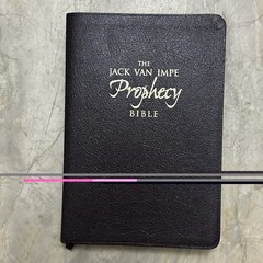The Jack Van Impe Prophecy Bible-KJV Red Letter Special Limited Edition