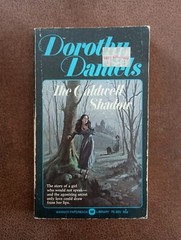 The Caldwell Shadow – Dorothy Daniels (Warner Paperback Library Gothic Romance)