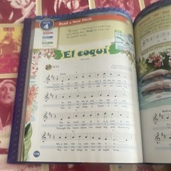 Macmillan/McGraw-Hill Spotlight on Music Hardcover 2001 Beginner 178p