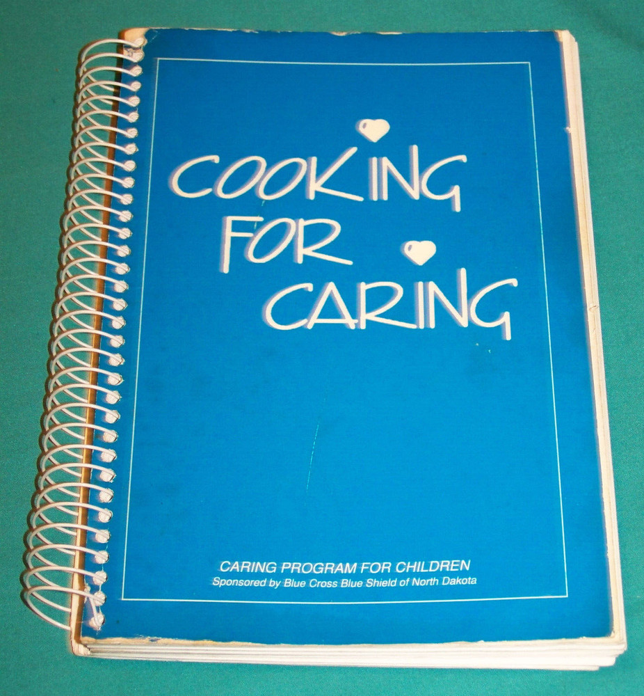 Blue Cross Blue Shield of North Dakota Cookbook Ethnic German Norway 302 pages