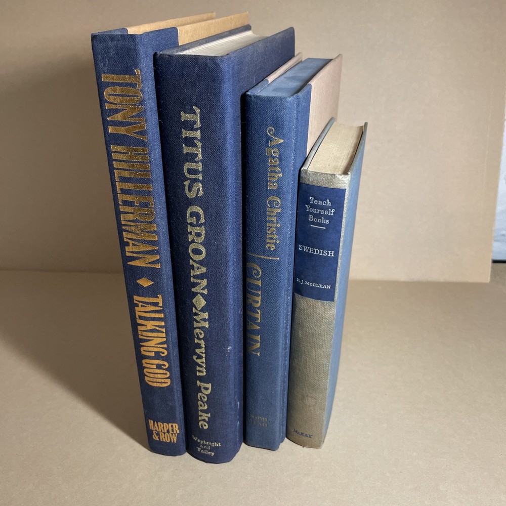 Set of 4 Hardcover Books BLUE – Mixed Vintage & Modern Shelf Decor