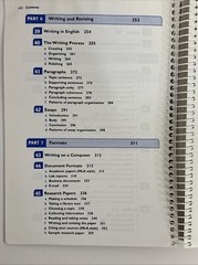 The Essentials of English : A Writer’s Handbook by Ann Hogue (2003) TP