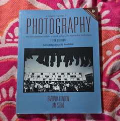 A Short Course in Photography 5th Ed PB Barbara London Jim Stone B&W Digital