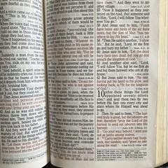 1992 NKJV “Holy Bible: Personal Size Giant Print” Nelson 334 (Bonded Leather)