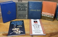 Lot of 18 Religious Books~HB/DJ~Instant Vintage Collection~Resell/Wholesale #296
