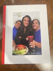 Valencia Lifestyle Hardcover Book. Spanish And English Easy Receipt For Health.