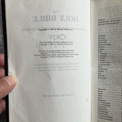1992 NKJV “Holy Bible: Personal Size Giant Print” Nelson 334 (Bonded Leather)