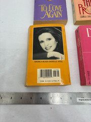 Lot of 6 Softcovers Danielle Steel: Loving, Palomino, Promise, To Love Again
