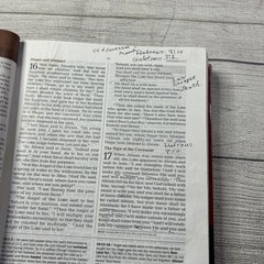 The Jeremiah Study Bible NKJV LARGE PRINT David Jeremiah 2013