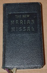 The New Marian Missal For Daily Mass Regina Press 1952 Catholic Prayer Book