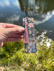 Floral Cottagecore Homemade Bookmark – 6 inches x 2 inches