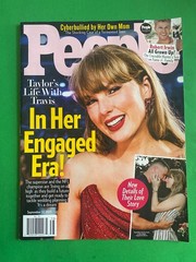 People Magazine Sep 22, 2025 ~ Taylor Swift In Her Engaged Era/Kelce-No Label