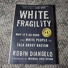 White Fragility Robin DiAngelo 2018 Trade Paperback Race Racism Beacon